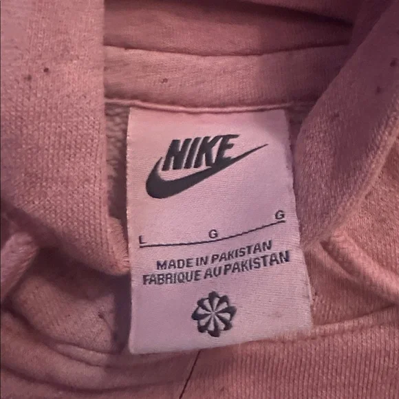 Nike Men's Dusty Pink Hoodie Sweater - Picture 2 of 3
